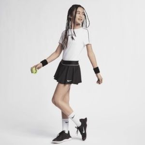 EUC Nike NikeCourt Dri-FIT Victory Flouncy Tennis Skirt w/ Shorts Girls’ Medium